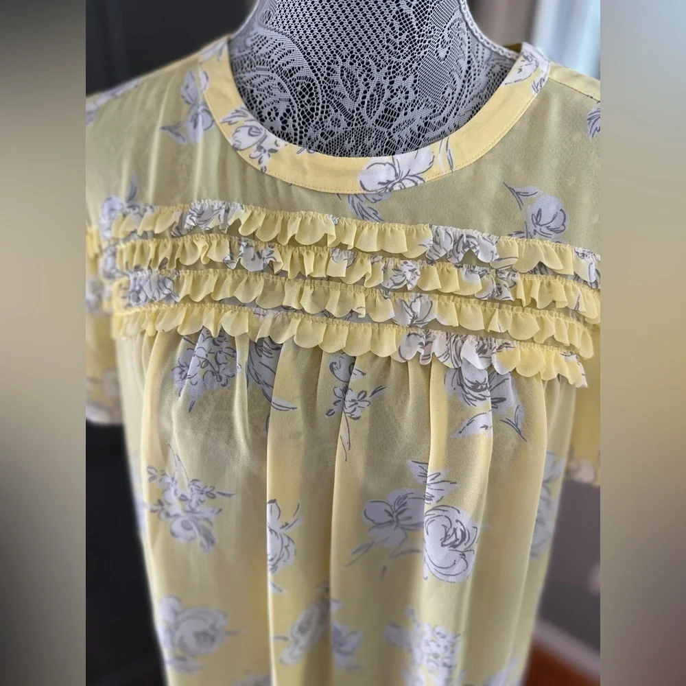 Elle Yellow Floral Smocked Blouse | Ruffle Detail | Spring Top | Size L - Picture 9 of 11